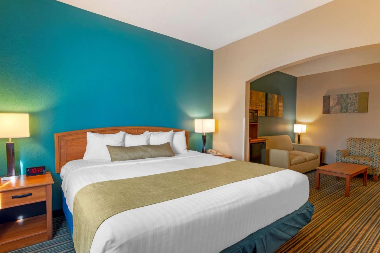 Best Western Governors Inn And Suites Wichita Bagian luar foto